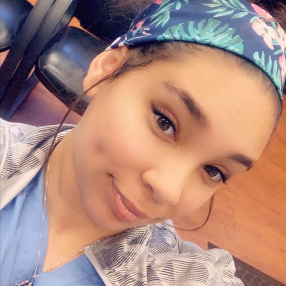 Meet your Posher, Brianna